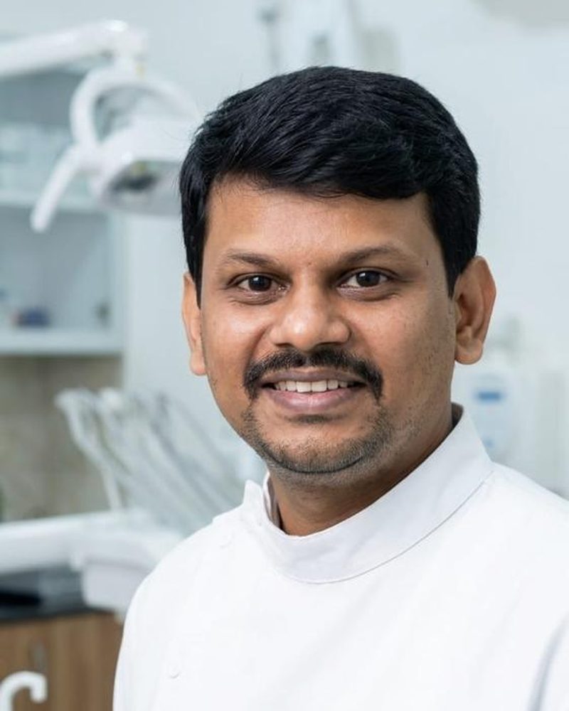 Dr. Sandeep Nalla, MDS, endodontist at Care32